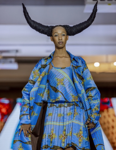 Model on the runway-show in the Kigali Triennial 2024&#039;s Fashion  [PHOTO MYA]